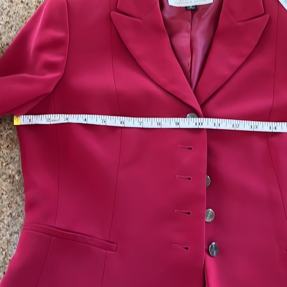 Tahari Arthur Levine Long sleeve Red Blazer sz 6 - Picture 8 of 10